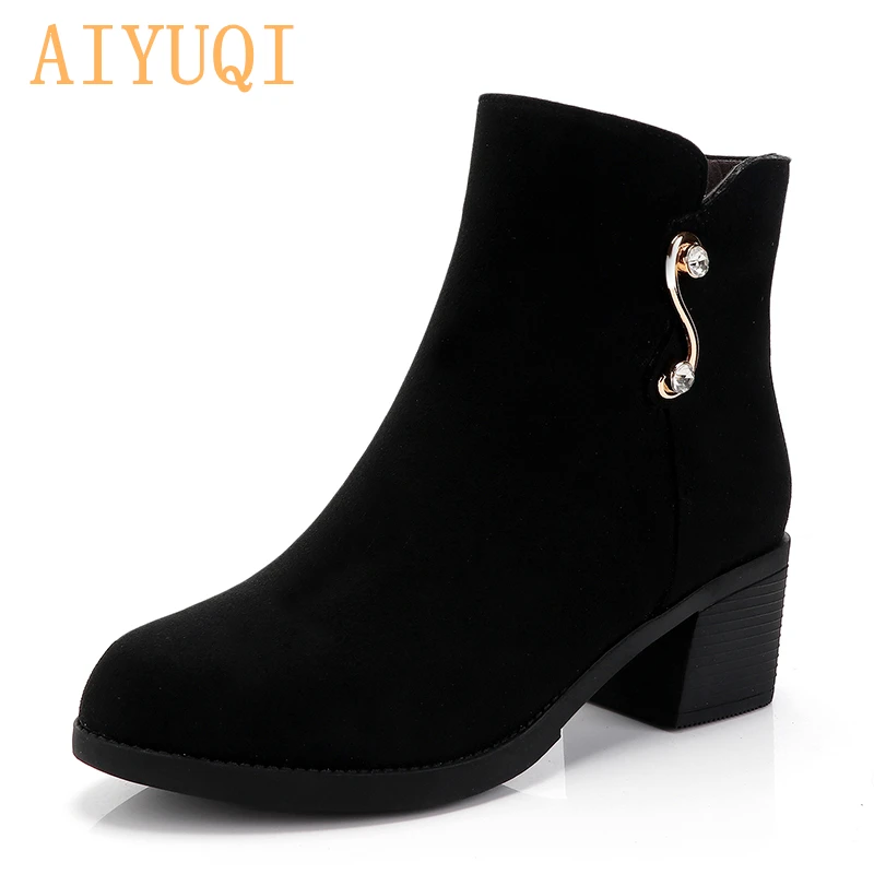 Women's Shoes 2019 New Women's Leather Women Martin Boots Luxury Ladies Big Size Boots Nude Suede Casual Female Ankle Boots
Women's Shoes 2019 New Women's Leather Women Martin Boots Luxury Ladies Big Size Boots Nude Suede Casual Female Ankle Boots