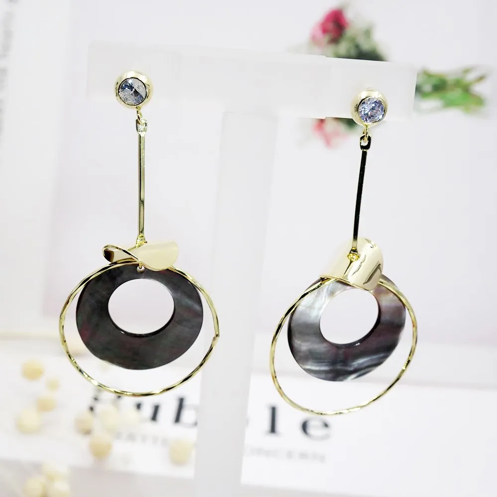 925 Silver Needle Fashion Korean Round Drop Earrings Vintage Retro Shell Dangle Earrings for Women Party Wedding Jewelry Gift
925 Silver Needle Fashion Korean Round Drop Earrings Vintage Retro Shell Dangle Earrings for Women Party Wedding Jewelry Gift
