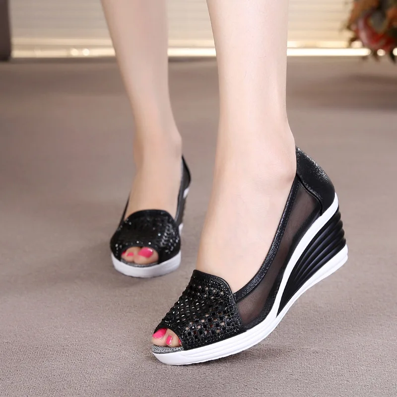 Fish mouth wedge sandals 2019 summer new women's shoes rhinestones OL hollow net shoes 
Fish mouth wedge sandals 2019 summer new women's shoes rhinestones OL hollow net shoes