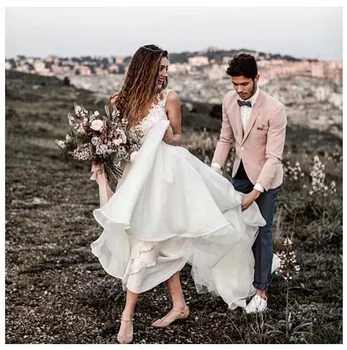 new Boho Wedding Dress Sleeveless V Neck Lace A Line White Ivory Beach Bride Dress Princess Wedding Gown Custom made Elegant
new Boho Wedding Dress Sleeveless V Neck Lace A Line White Ivory Beach Bride Dress Princess Wedding Gown Custom made Elegant