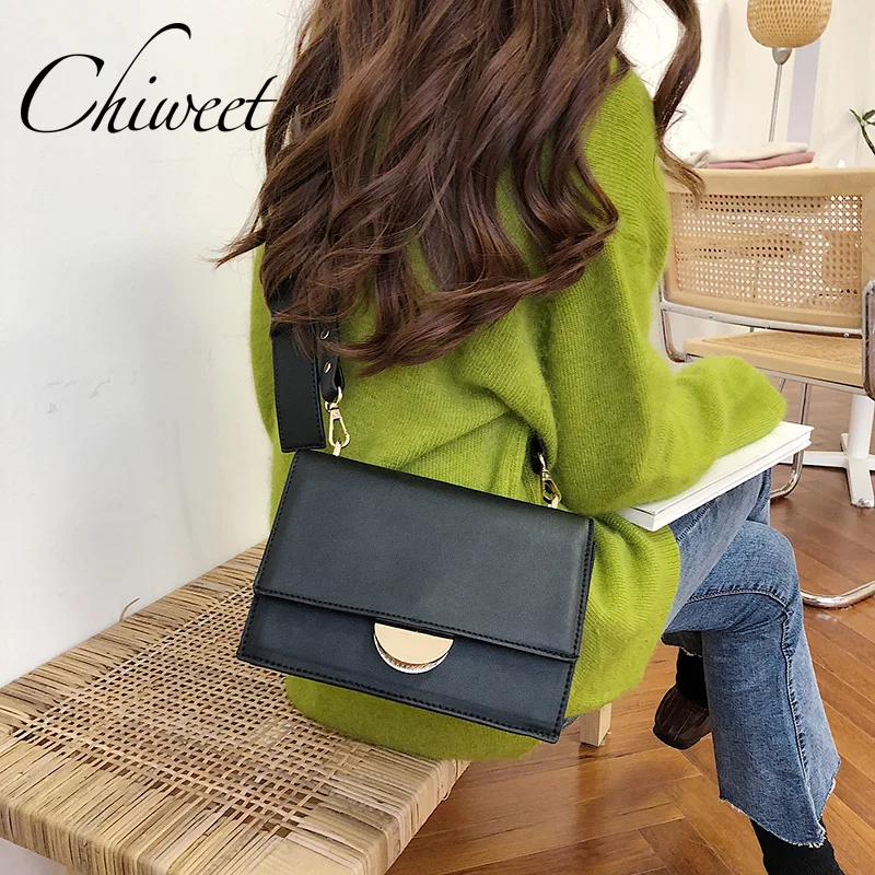 Ins 2019 Chic Flap Crossbody Bag Luxury Wide Strap Shoulder Bags Square Leather Women Messenger Bags Ladies Gold Buckle Handbags
Ins 2019 Chic Flap Crossbody Bag Luxury Wide Strap Shoulder Bags Square Leather Women Messenger Bags Ladies Gold Buckle Handbags