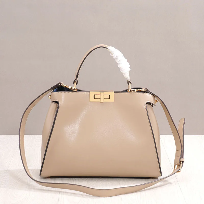 High Quality Ladies Shoulder Bag Fashion Female Genuine Leather Luxury Handbags Women Bags Designer kitten Girls Bolsas Feminina
High Quality Ladies Shoulder Bag Fashion Female Genuine Leather Luxury Handbags Women Bags Designer kitten Girls Bolsas Feminina