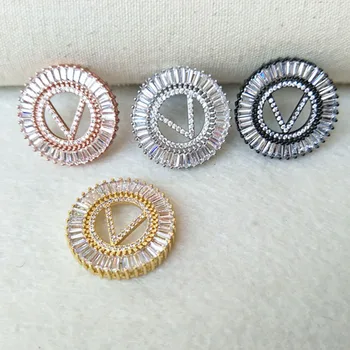 4Pcs Copper mirco pave cz zircon charms letter Pendants,Chic circle charms big initials V jewelry Findings DIY necklace PD790
4Pcs Copper mirco pave cz zircon charms letter Pendants,Chic circle charms big initials V jewelry Findings DIY necklace PD790