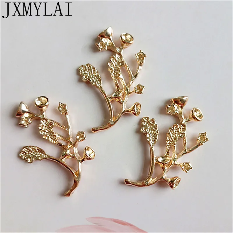 20 PCS 2.5*3.8cm Fashion Metal Alloy KC Gold Branch Leaves Connectors Charm For Jewelry Making
20 PCS 2.5*3.8cm Fashion Metal Alloy KC Gold Branch Leaves Connectors Charm For Jewelry Making