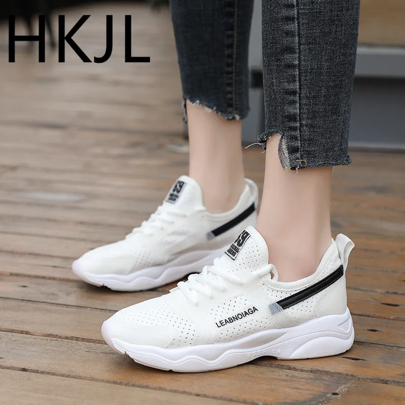HKJL 2019 spring new breathable mesh fabric cross lacing round head, deep mouth and thick bottom anti-slip sports shoes A759
HKJL 2019 spring new breathable mesh fabric cross lacing round head, deep mouth and thick bottom anti-slip sports shoes A759