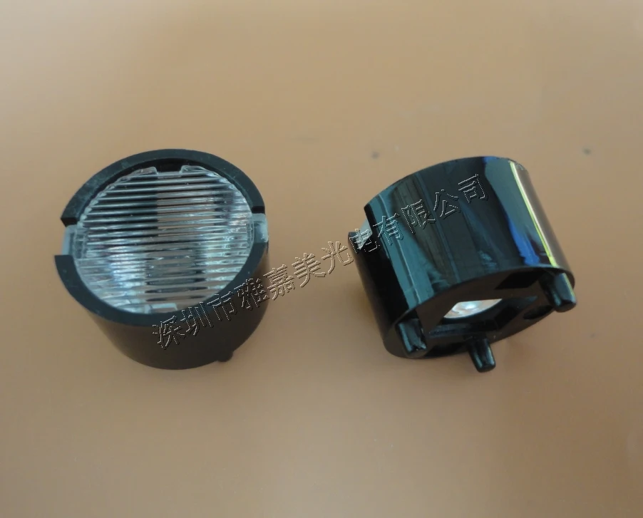 OSRAM lens With stent Diameter 16mm 10*65 degrees stripe LED lens 1W 3W Reflector Collimator (20 pieces/lot)
OSRAM lens With stent Diameter 16mm 10*65 degrees stripe LED lens 1W 3W Reflector Collimator (20 pieces/lot)
