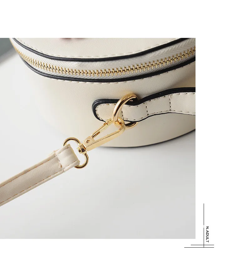 4241090142_1736214749