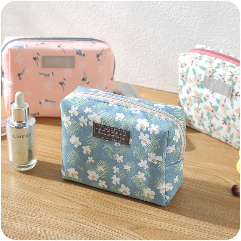 Jewelry Storage Bags Silk Embroider Tradition Pouch Purse Gifts Jewels Organizer Residence Inn Cute Portable Cosmetic Bag Mini
Jewelry Storage Bags Silk Embroider Tradition Pouch Purse Gifts Jewels Organizer Residence Inn Cute Portable Cosmetic Bag Mini