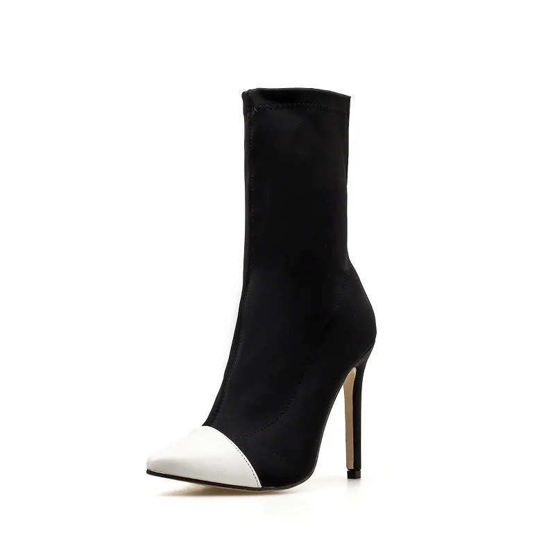 2018 autumn new fashion pointed tube in the foreign trade women's elastic boots black and white 0109
2018 autumn new fashion pointed tube in the foreign trade women's elastic boots black and white 0109