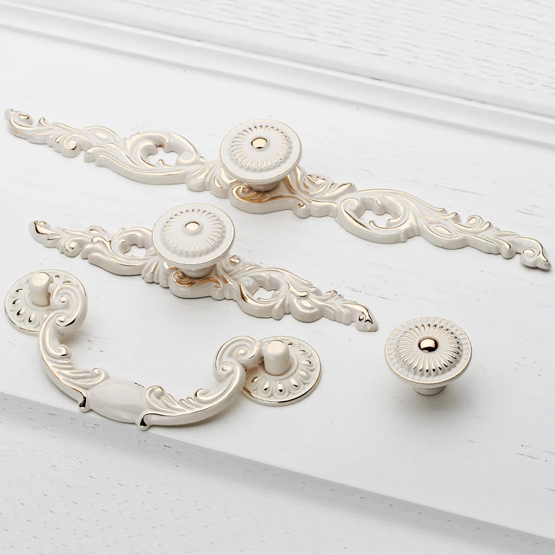 96mm Cabinet Handle Euro-Style Wardrobe White Floral Knobs Drawer Cabinet Handle Antique Rural Cabinet Door Pull Knobs
96mm Cabinet Handle Euro-Style Wardrobe White Floral Knobs Drawer Cabinet Handle Antique Rural Cabinet Door Pull Knobs