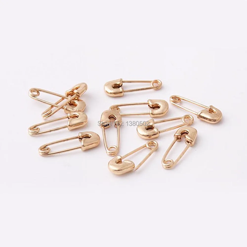 20pcs light gold Color safety pins Sewing knitting tool Brooch garment accessories 20*8mm
20pcs light gold Color safety pins Sewing knitting tool Brooch garment accessories 20*8mm