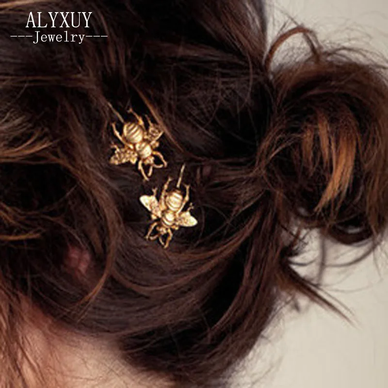 ALYXUY 2Pcs Women's Fashion Girl Exquisite Gold Bee Hairpin Side Clip Elegant Hair Clips Sweet Headwear Hair Accessories H340
ALYXUY 2Pcs Women's Fashion Girl Exquisite Gold Bee Hairpin Side Clip Elegant Hair Clips Sweet Headwear Hair Accessories H340