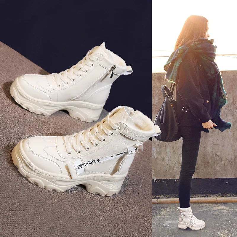 Snow boots female autumn and winter 2019 new wild plus velvet flat boots Korean version of the thick Martin boots.
Snow boots female autumn and winter 2019 new wild plus velvet flat boots Korean version of the thick Martin boots.