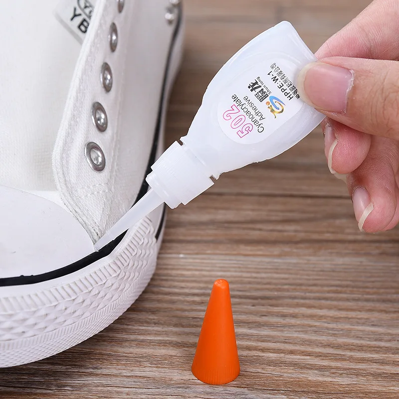 1Pc 502 Super Liquid Glue Instant Quick-drying Adhesive Strong Bond For Leather Rubber Wood Metal Phone Glass Office Supplies
1Pc 502 Super Liquid Glue Instant Quick-drying Adhesive Strong Bond For Leather Rubber Wood Metal Phone Glass Office Supplies