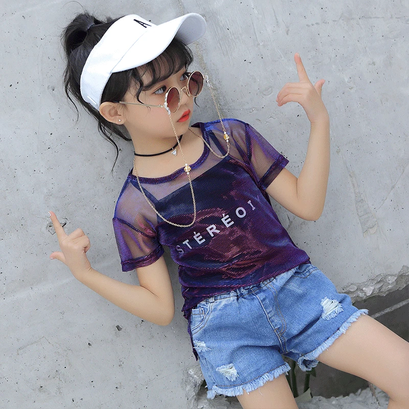 Girls Summer Wear Three-piece Set of Hip Hop Fashion Flash Children's Summer Clothes Shorts Cowboy Suit
Girls Summer Wear Three-piece Set of Hip Hop Fashion Flash Children's Summer Clothes Shorts Cowboy Suit