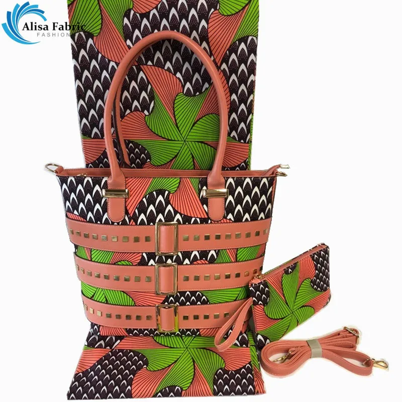 High quality african wax bag/purse match 6 yards wax hollandais african prints fabric,2019 Popular 3 pieces/set woman's wax bag
High quality african wax bag/purse match 6 yards wax hollandais african prints fabric,2019 Popular 3 pieces/set woman's wax bag
