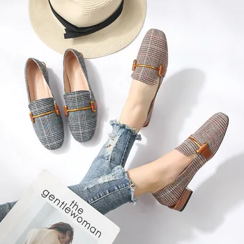 2019 autumn new sleek minimalist low heel casual shoes female retro style plaid decoration single shoes
2019 autumn new sleek minimalist low heel casual shoes female retro style plaid decoration single shoes