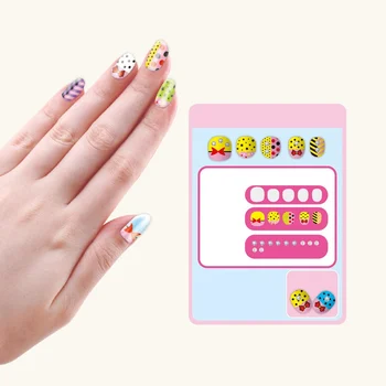 Baby DIY Creative Children Nail Art Beauty Princess Girl Toy Craft Handmade Pretend Play Makeup Game Set Cosmetic Makeup Toy Set
Baby DIY Creative Children Nail Art Beauty Princess Girl Toy Craft Handmade Pretend Play Makeup Game Set Cosmetic Makeup Toy Set