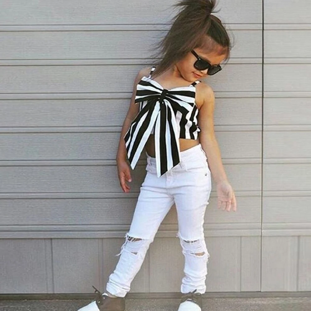 2019 Fashion Girls Suit stripe Tops + pants 2 Pieces The Strapless Set Kids Bowknot Hole white pants girls clothing set
2019 Fashion Girls Suit stripe Tops + pants 2 Pieces The Strapless Set Kids Bowknot Hole white pants girls clothing set