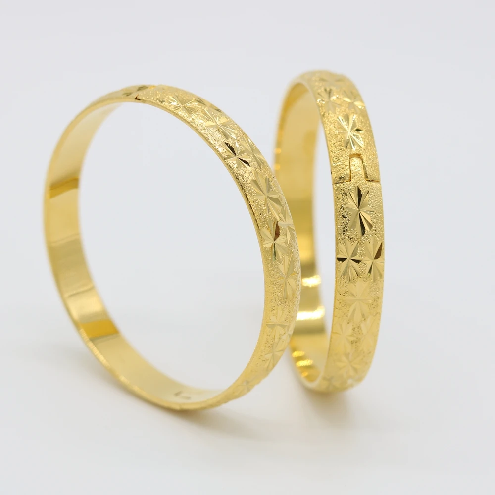 2 Pieces Women Bangle Solid Bracelet Yellow Gold Filled Wedding Party Openable Bangle Fashiono Jewelry
2 Pieces Women Bangle Solid Bracelet Yellow Gold Filled Wedding Party Openable Bangle Fashiono Jewelry
