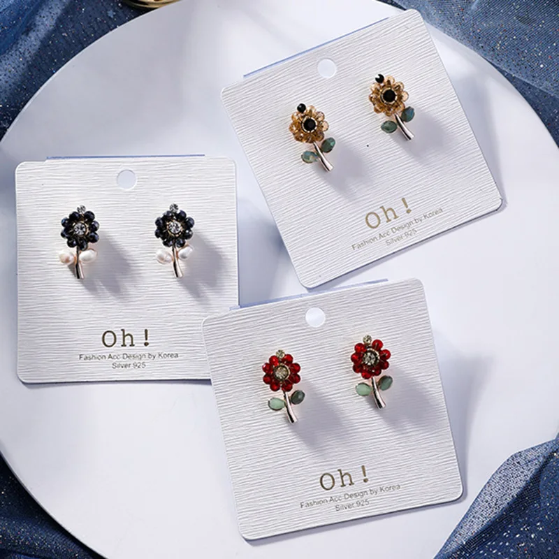 S925 Pin Anti-allergy Red Yellow Blue Crystal Flower Stud Earring Handmade Cute Sweet Crystal Sunflower Stud Earrings For Women
S925 Pin Anti-allergy Red Yellow Blue Crystal Flower Stud Earring Handmade Cute Sweet Crystal Sunflower Stud Earrings For Women