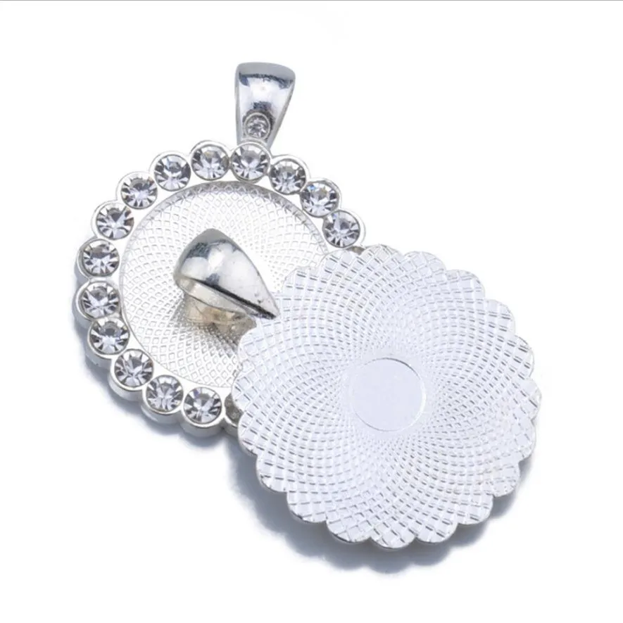 New 2019 34mm (inner 25mm) Round Cameo Cabochon Base Setting Alloy Charm Clear Crystal Pendant Jewelry Findings 1pcs
New 2019 34mm (inner 25mm) Round Cameo Cabochon Base Setting Alloy Charm Clear Crystal Pendant Jewelry Findings 1pcs