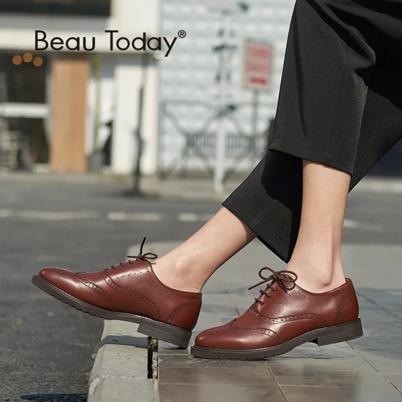 Beau Genuine Leather Women Brogue 2017 Fashion Spring Autumn Round Toe Brush Leather Oxford ladies Shoes 21069
Beau Genuine Leather Women Brogue 2017 Fashion Spring Autumn Round Toe Brush Leather Oxford ladies Shoes 21069