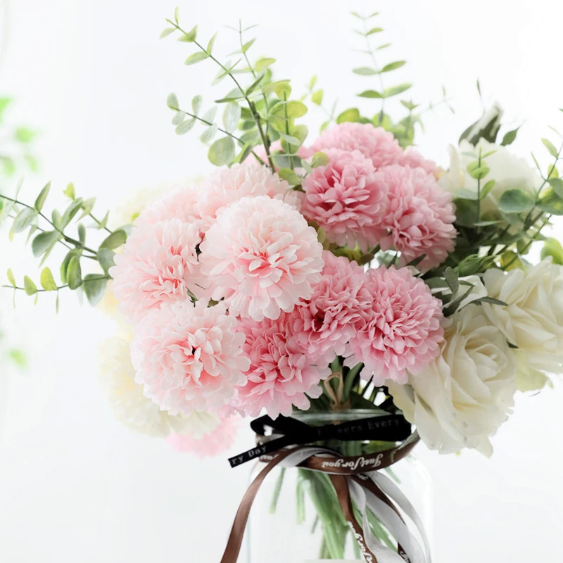 Artificial Flowers Daisy 5 Heads Chrysanthemum Fake Flowers for Wedding Home Party Decoration Silk Daisy Flowers Fall Decoration
Artificial Flowers Daisy 5 Heads Chrysanthemum Fake Flowers for Wedding Home Party Decoration Silk Daisy Flowers Fall Decoration