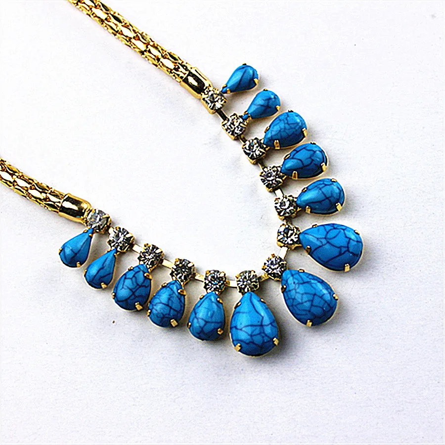 Blue gorgeous noble popular romantic girl wholesale gift teardrop-shaped necklace! Free shipping!
Blue gorgeous noble popular romantic girl wholesale gift teardrop-shaped necklace! Free shipping!
