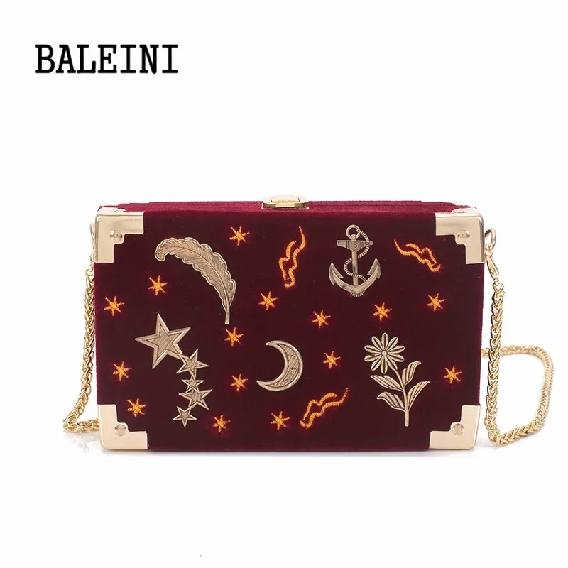 Large Size Women Handbag Evening Bags For Party New Women Chain Shoulder Bag Ladies Fashion Black Clutch Box Bag Women Messenger
Large Size Women Handbag Evening Bags For Party New Women Chain Shoulder Bag Ladies Fashion Black Clutch Box Bag Women Messenger