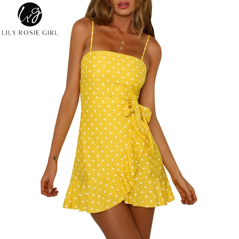 Conmoto Spaghetti Strap Dot Summer Beach Dress Strapless Short Sexy Women Dress Bow Ruffles Party Casual Dress Vestidos
Conmoto Spaghetti Strap Dot Summer Beach Dress Strapless Short Sexy Women Dress Bow Ruffles Party Casual Dress Vestidos