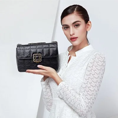 Lovely Girl Cowhide Small circular Crossbody Bag Women Messenger Bags Genuine Leather Lady Bag Famous Brand Women's Shoulder Bag
Lovely Girl Cowhide Small circular Crossbody Bag Women Messenger Bags Genuine Leather Lady Bag Famous Brand Women's Shoulder Bag