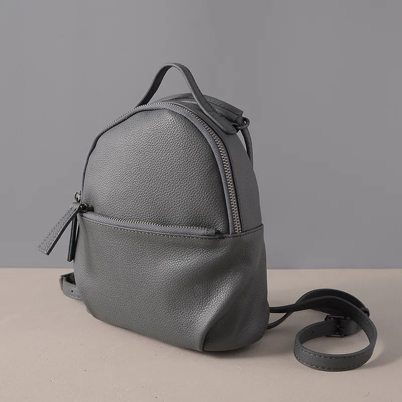 Fashion 100% Real Soft Genuine Leather Women Backpack Female Popular Style Ladies Laptop Bag Girls Mini Small Mochilas Mujer
Fashion 100% Real Soft Genuine Leather Women Backpack Female Popular Style Ladies Laptop Bag Girls Mini Small Mochilas Mujer