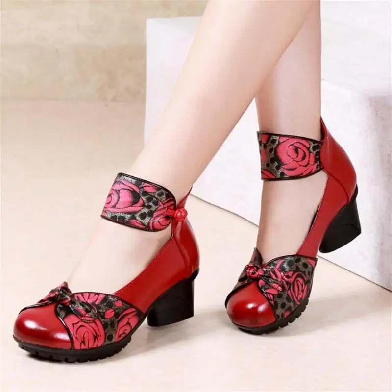 2019 Spring fashion retro Genuine Leather shoes soft soles thick heel single shoes soft soles handmade Women shoes dancing shoes
2019 Spring fashion retro Genuine Leather shoes soft soles thick heel single shoes soft soles handmade Women shoes dancing shoes