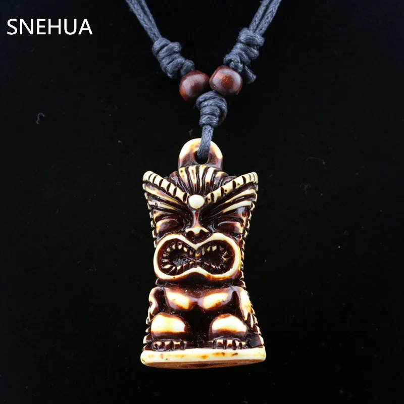COOL Men Women's Imitation Yak Bone Carved TIKI Pendant Necklace Tiki man amulet Gift MN613
COOL Men Women's Imitation Yak Bone Carved TIKI Pendant Necklace Tiki man amulet Gift MN613