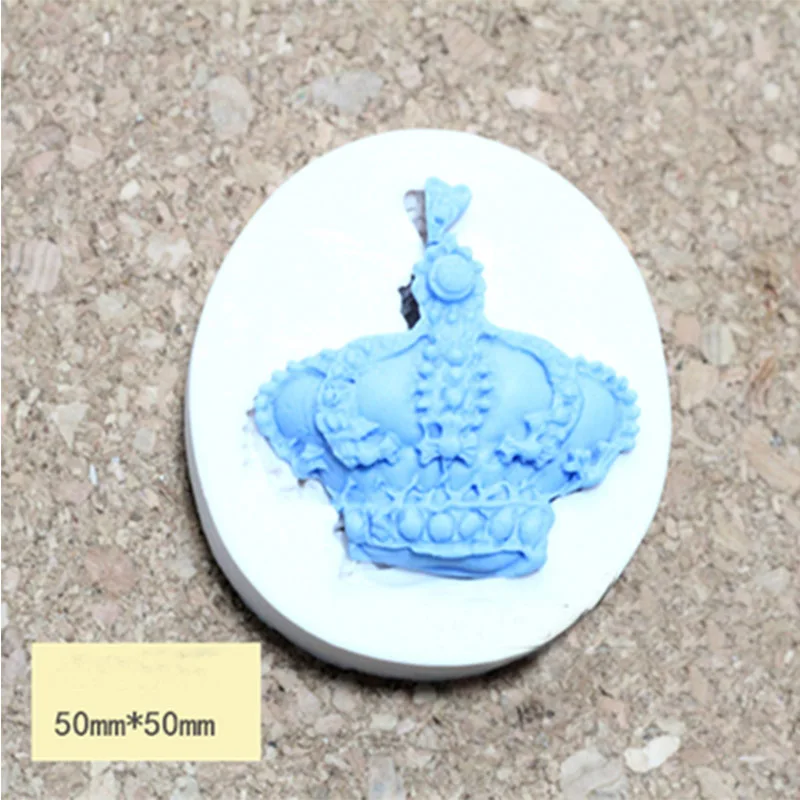 PRZY Mold Silicone Fondant Mould Crown Sugar Cake 2D Retro Crown Candy Mold Silica Gel Food Grade Silicone For Cake Decorations
PRZY Mold Silicone Fondant Mould Crown Sugar Cake 2D Retro Crown Candy Mold Silica Gel Food Grade Silicone For Cake Decorations