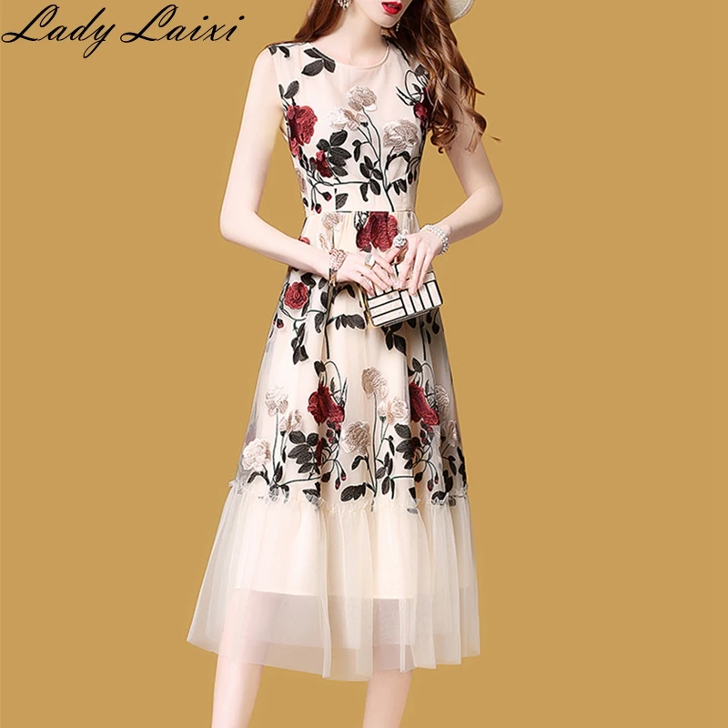 2019 heavy flower embroidery lady party midi dress sleeveless female summer floral mesh dress woman elegant dress
2019 heavy flower embroidery lady party midi dress sleeveless female summer floral mesh dress woman elegant dress