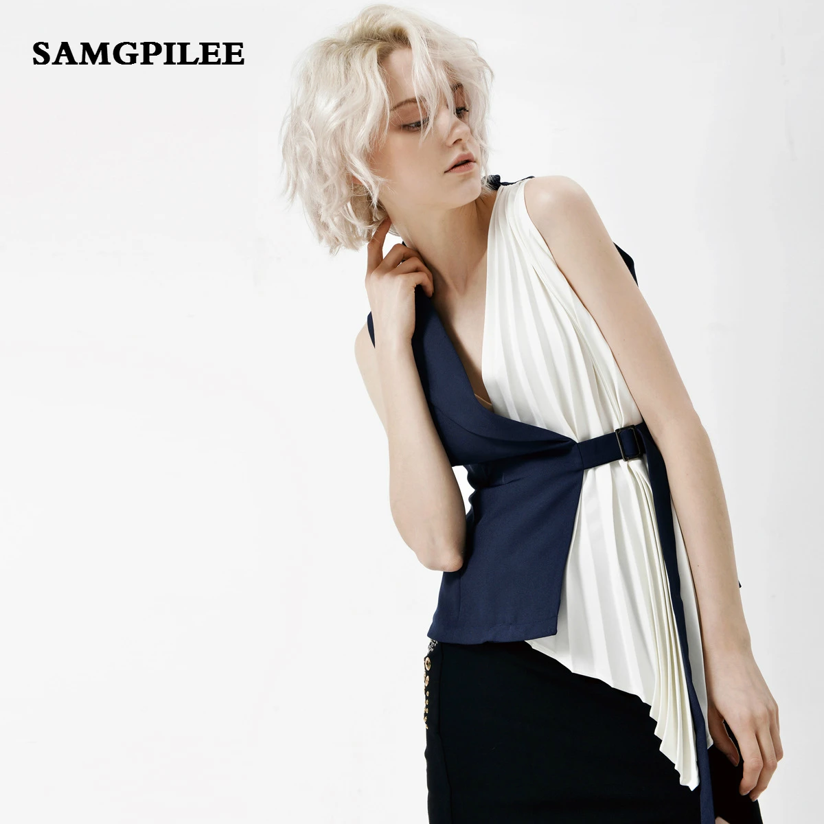Colete Feminino Real 2019 New Spring And Summer Stitching Crimp Design Irregular Hemline Buckle Loop Vest Loose Tops Woman S-l
Colete Feminino Real 2019 New Spring And Summer Stitching Crimp Design Irregular Hemline Buckle Loop Vest Loose Tops Woman S-l