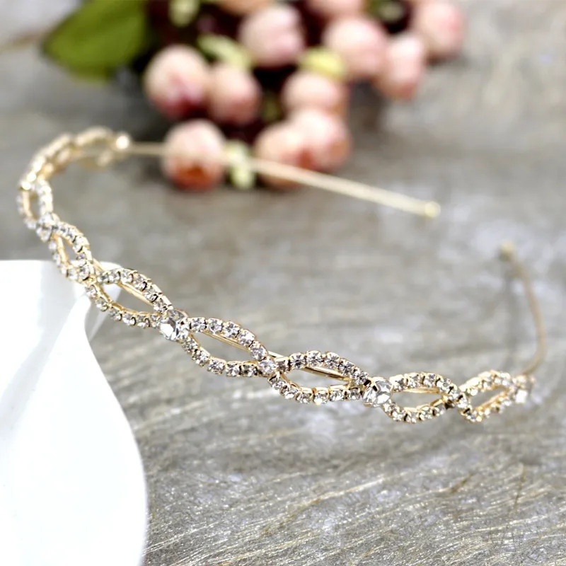 Korean high end headwear girls hair accessories headband Crystal Hairband 
Korean high end headwear girls hair accessories headband Crystal Hairband