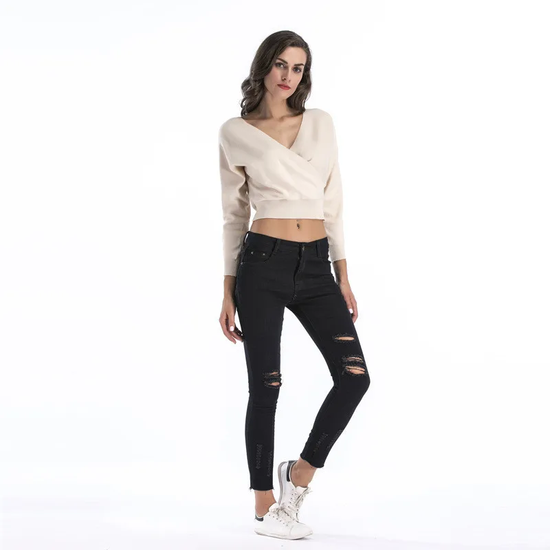 2019 autumn new sweater women's bat sleeve deep V-neck sexy loose short knit pullover women's sweater vest top Q
2019 autumn new sweater women's bat sleeve deep V-neck sexy loose short knit pullover women's sweater vest top Q