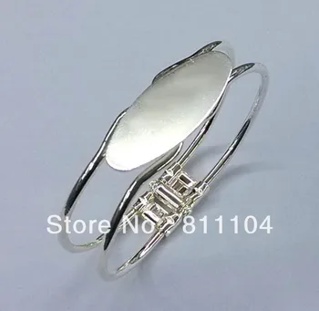 15x30mm Silver Plated brass Blank bangle Bases Flat Bezel pad Tray Spring Bracelets Bangles Cameo Settings DIY Craft Findings
15x30mm Silver Plated brass Blank bangle Bases Flat Bezel pad Tray Spring Bracelets Bangles Cameo Settings DIY Craft Findings