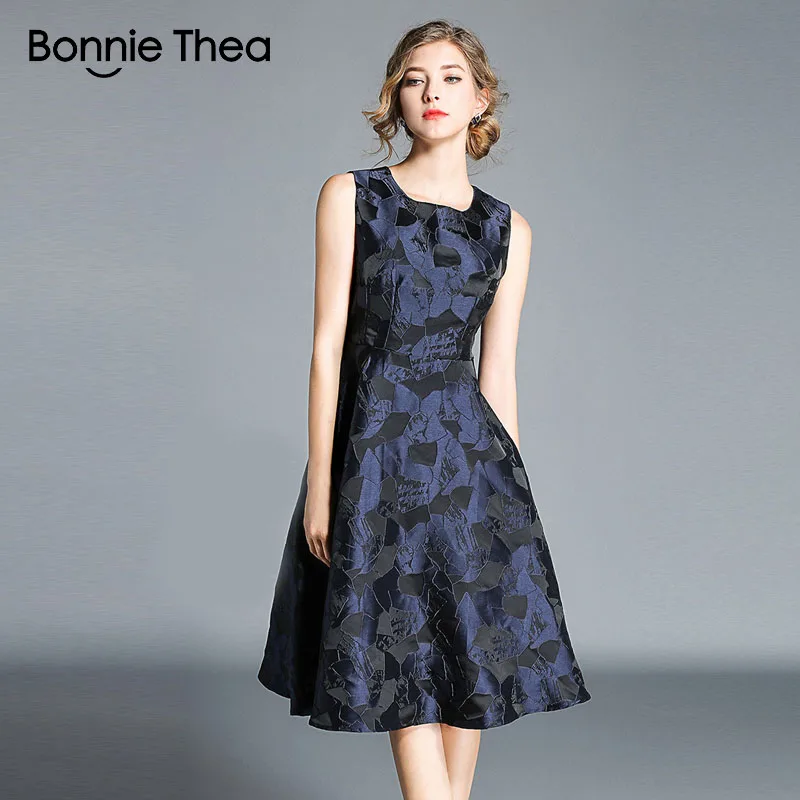 Bonnie Thea women Autumn Print Jacquard Sleeveless dress 2018 O-Neck Knee-Length Ball Gown Tank dress evening party dress 3XL
Bonnie Thea women Autumn Print Jacquard Sleeveless dress 2018 O-Neck Knee-Length Ball Gown Tank dress evening party dress 3XL