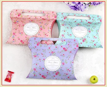21.5*4.5*17cmFlower High-grade paper candy box/Pillow shape Hand box /Food Snacks peanuts nut gift packing for wedding100pcs/lot
21.5*4.5*17cmFlower High-grade paper candy box/Pillow shape Hand box /Food Snacks peanuts nut gift packing for wedding100pcs/lot