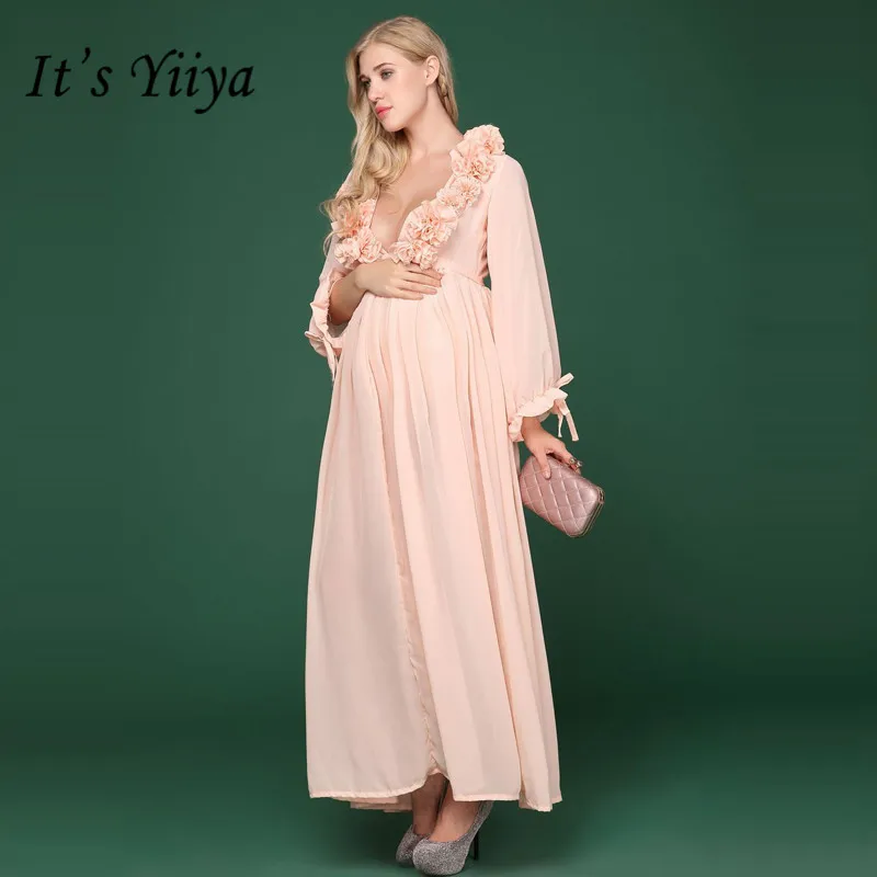 It's YiiYa Deep V-neck Flowers Maternity Dress Pregnant Shooting Photo Pure Color Long Sleeve Maternity Dresses H164
It's YiiYa Deep V-neck Flowers Maternity Dress Pregnant Shooting Photo Pure Color Long Sleeve Maternity Dresses H164