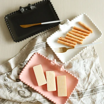 Bowknot Ceramic Plate Rectangular Plate Snack Fruits Trays Platter Serving Christmas Pastry Decoration Dish Coffee Bar Tableware
Bowknot Ceramic Plate Rectangular Plate Snack Fruits Trays Platter Serving Christmas Pastry Decoration Dish Coffee Bar Tableware