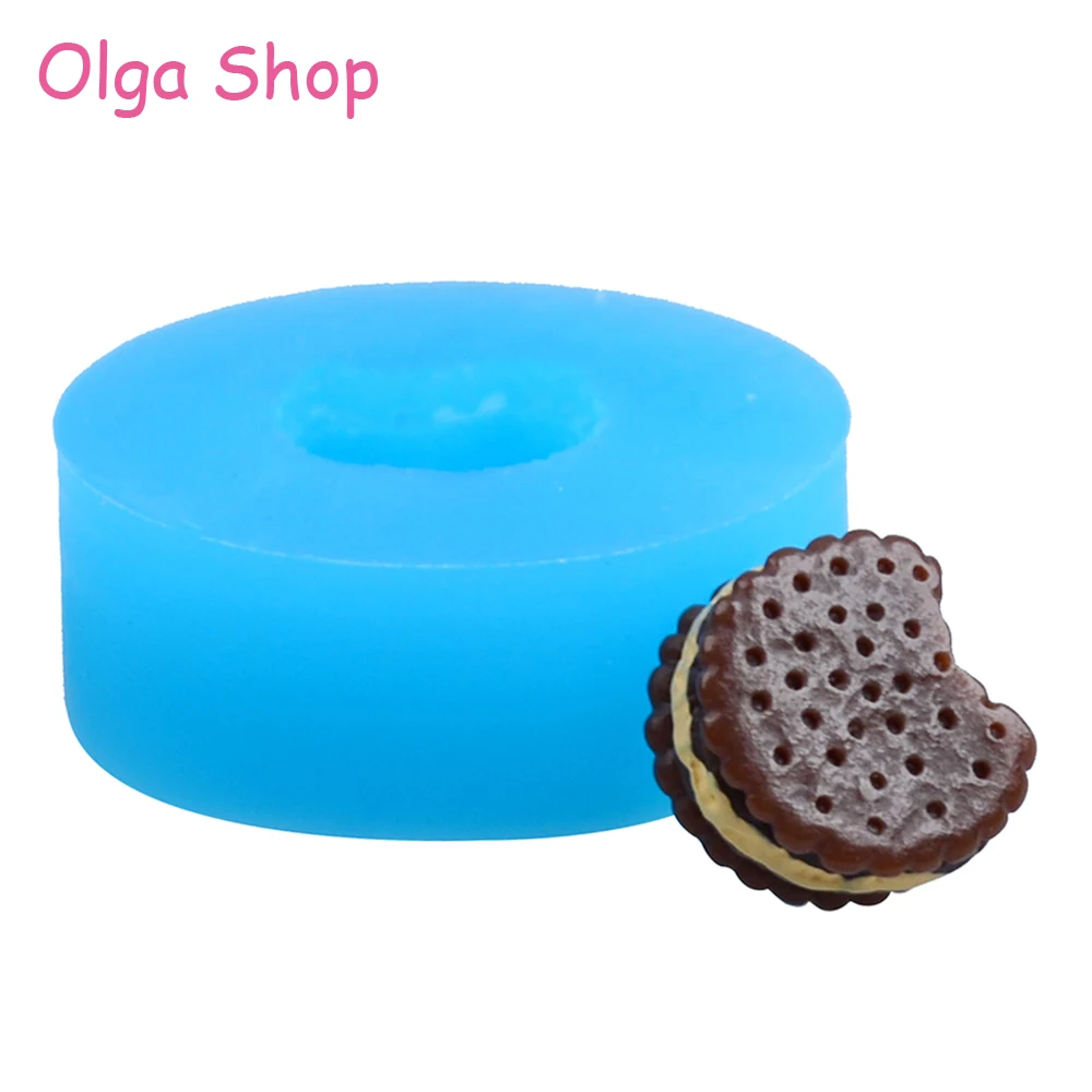 QYL342 12.6mm Mini Bitten Cream Felt Cookie Silicone Mold Fondant Biscuit Miniature Food Polymer Clay Resin Pendant Jewelry
QYL342 12.6mm Mini Bitten Cream Felt Cookie Silicone Mold Fondant Biscuit Miniature Food Polymer Clay Resin Pendant Jewelry