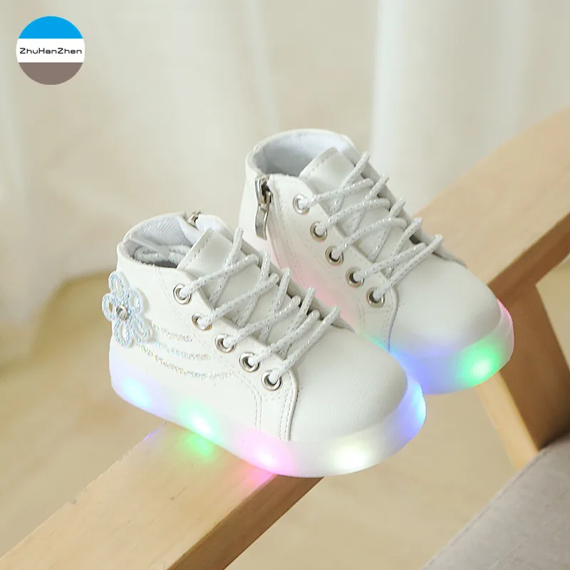 2018 LED lights short boots high quality baby girls fashion boots flower princess shoes 1 to 5 years old children sports shoes
2018 LED lights short boots high quality baby girls fashion boots flower princess shoes 1 to 5 years old children sports shoes