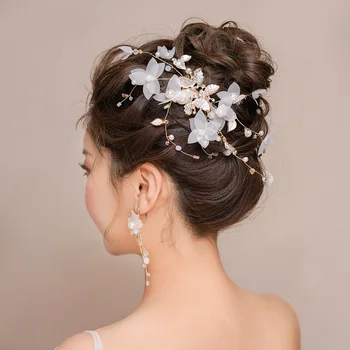 Bride's Headwear Korean Super Fairy Flower Head Lace Clamp Earring Wedding Yarn Arm Earring Set Wholesale
Bride's Headwear Korean Super Fairy Flower Head Lace Clamp Earring Wedding Yarn Arm Earring Set Wholesale