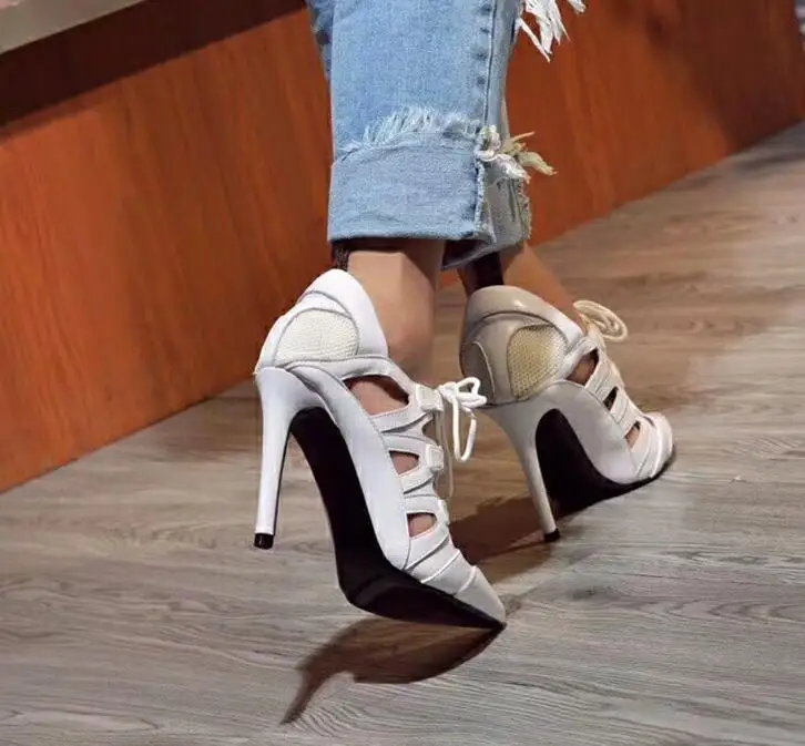 Dipsloot 2019 Women Sexy Pointed Toe Fretwork Sandals Boots Ladies Lace-up High Heels Dress Shoes Woman PU Leather Ankle Boots 
Dipsloot 2019 Women Sexy Pointed Toe Fretwork Sandals Boots Ladies Lace-up High Heels Dress Shoes Woman PU Leather Ankle Boots