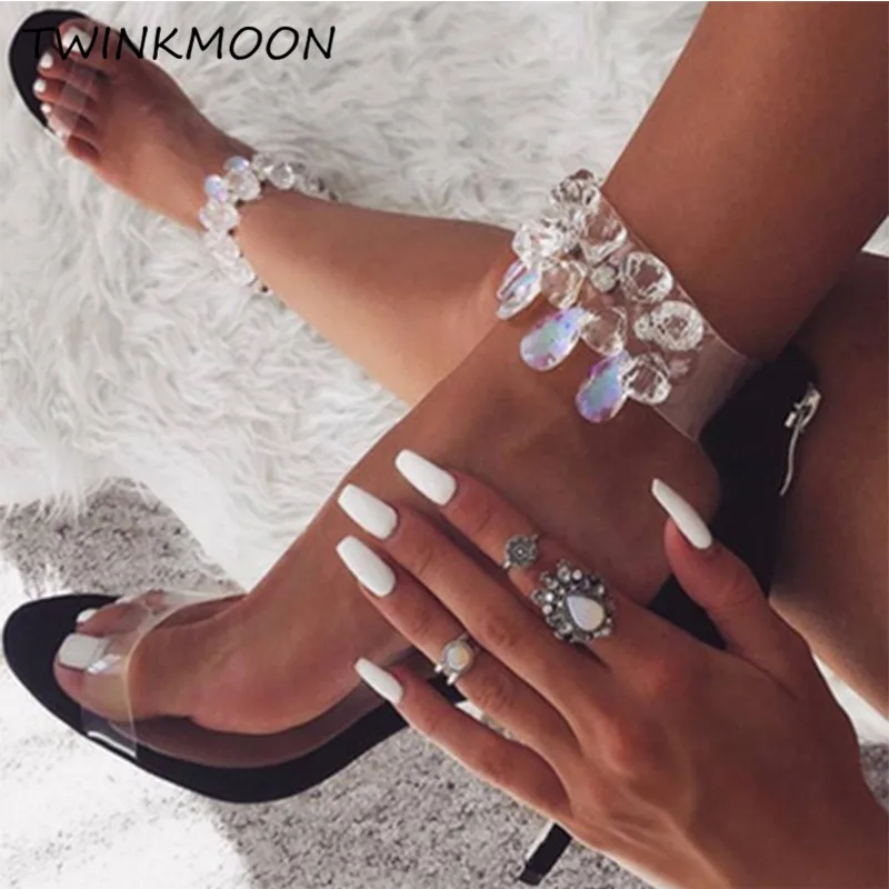 35-42 Big Crystal Ankle Band Rhinestone Women Sandals Clear PVC Transparent Luxury Zip Up High Heels Summer Shoes Female 2019
35-42 Big Crystal Ankle Band Rhinestone Women Sandals Clear PVC Transparent Luxury Zip Up High Heels Summer Shoes Female 2019